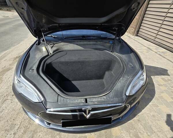 Тесла Модель С, об'ємом двигуна 0 л та пробігом 166 тис. км за 14900 $, фото 15 на Automoto.ua