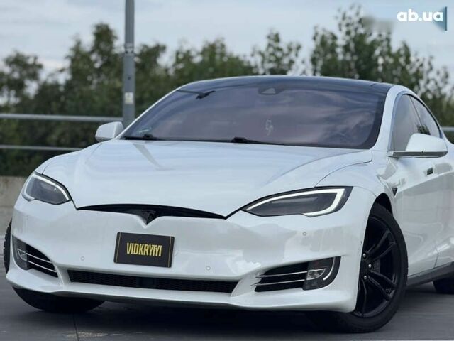 Тесла Модель С, объемом двигателя 0 л и пробегом 214 тыс. км за 14650 $, фото 2 на Automoto.ua