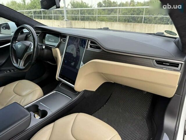 Тесла Модель С, объемом двигателя 0 л и пробегом 214 тыс. км за 14650 $, фото 27 на Automoto.ua