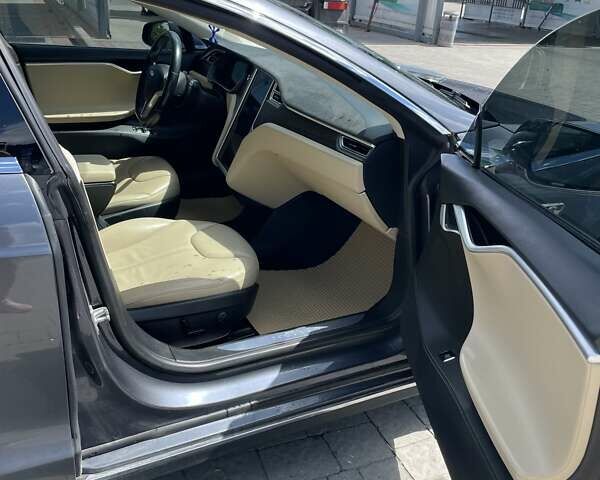 Тесла Модель С, объемом двигателя 0 л и пробегом 162 тыс. км за 18200 $, фото 34 на Automoto.ua