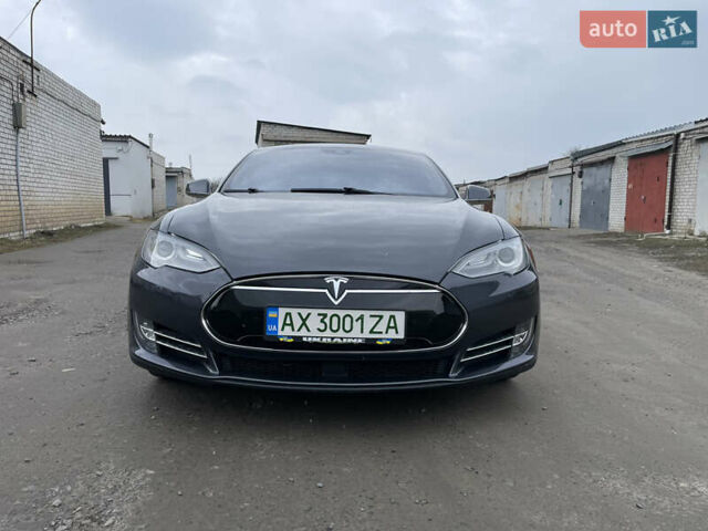 Тесла Модель С, объемом двигателя 0 л и пробегом 172 тыс. км за 19000 $, фото 1 на Automoto.ua