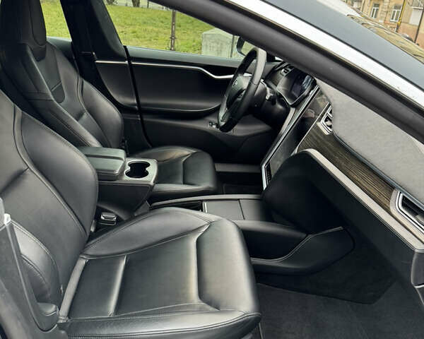 Тесла Модель С, объемом двигателя 0 л и пробегом 107 тыс. км за 21300 $, фото 20 на Automoto.ua