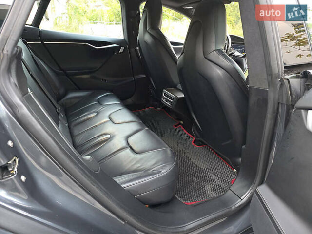 Тесла Модель С, объемом двигателя 0 л и пробегом 175 тыс. км за 14300 $, фото 4 на Automoto.ua