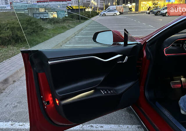 Тесла Модель С, об'ємом двигуна 0 л та пробігом 150 тис. км за 18388 $, фото 41 на Automoto.ua