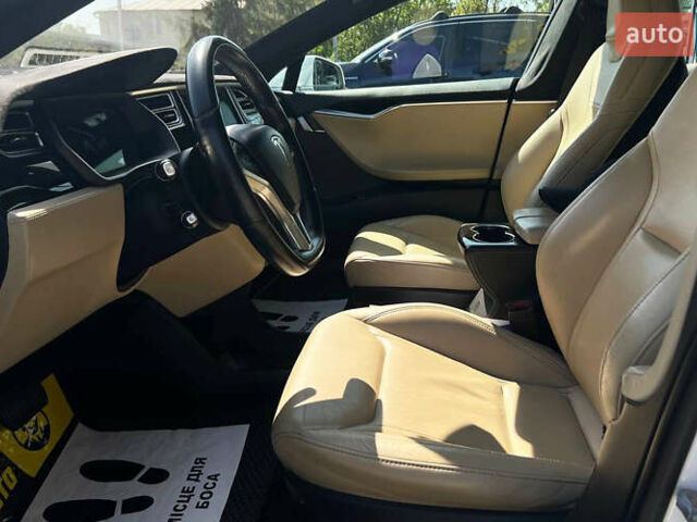 Тесла Модель С, объемом двигателя 0 л и пробегом 84 тыс. км за 17000 $, фото 8 на Automoto.ua
