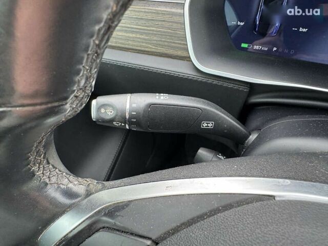 Тесла Модель С, объемом двигателя 0 л и пробегом 174 тыс. км за 17990 $, фото 19 на Automoto.ua