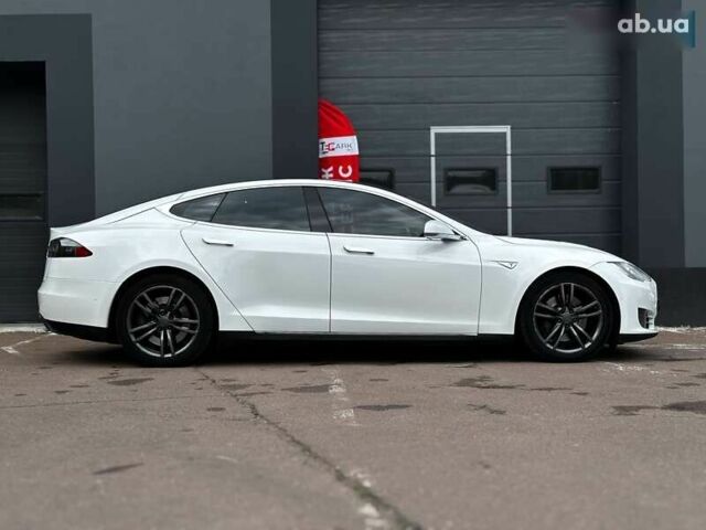 Тесла Модель С, об'ємом двигуна 0 л та пробігом 239 тис. км за 16300 $, фото 10 на Automoto.ua