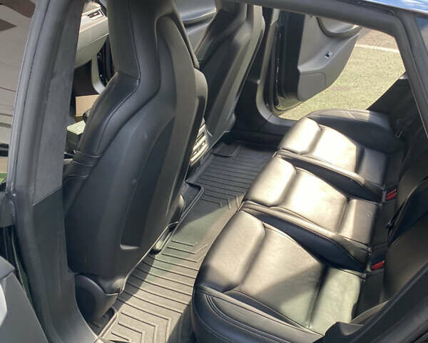 Тесла Модель С, объемом двигателя 0 л и пробегом 210 тыс. км за 25500 $, фото 13 на Automoto.ua