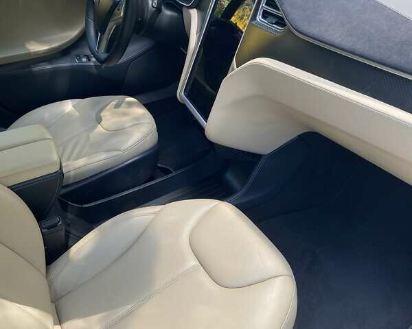 Тесла Модель С, об'ємом двигуна 0 л та пробігом 211 тис. км за 17500 $, фото 28 на Automoto.ua