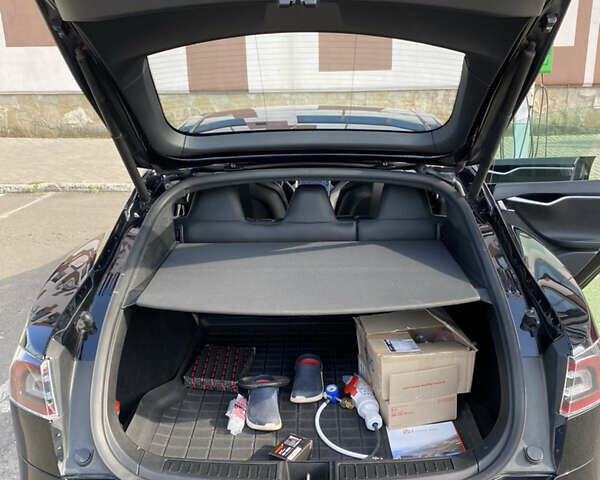 Тесла Модель С, объемом двигателя 0 л и пробегом 210 тыс. км за 25500 $, фото 11 на Automoto.ua