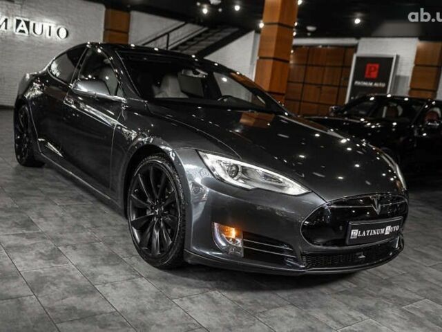Тесла Модель С, объемом двигателя 0 л и пробегом 122 тыс. км за 18999 $, фото 6 на Automoto.ua