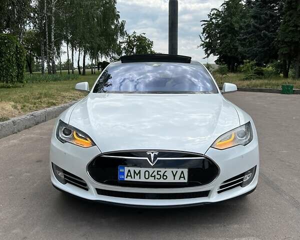 Тесла Модель С, объемом двигателя 0 л и пробегом 169 тыс. км за 17999 $, фото 3 на Automoto.ua