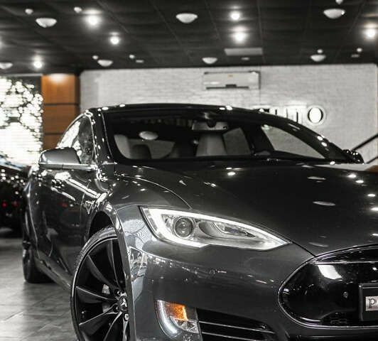 Тесла Модель С, объемом двигателя 0 л и пробегом 122 тыс. км за 18999 $, фото 19 на Automoto.ua