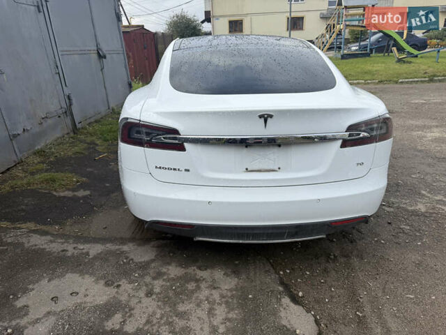Тесла Модель С, об'ємом двигуна 0 л та пробігом 50 тис. км за 9950 $, фото 36 на Automoto.ua