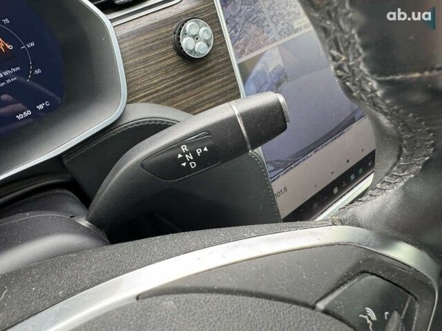 Тесла Модель С, объемом двигателя 0 л и пробегом 174 тыс. км за 17990 $, фото 18 на Automoto.ua