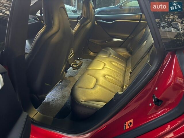 Тесла Модель С, объемом двигателя 0 л и пробегом 160 тыс. км за 18800 $, фото 4 на Automoto.ua