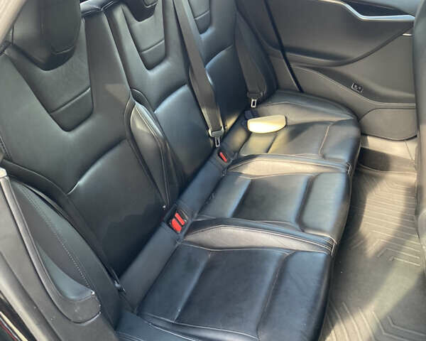 Тесла Модель С, объемом двигателя 0 л и пробегом 210 тыс. км за 25500 $, фото 8 на Automoto.ua