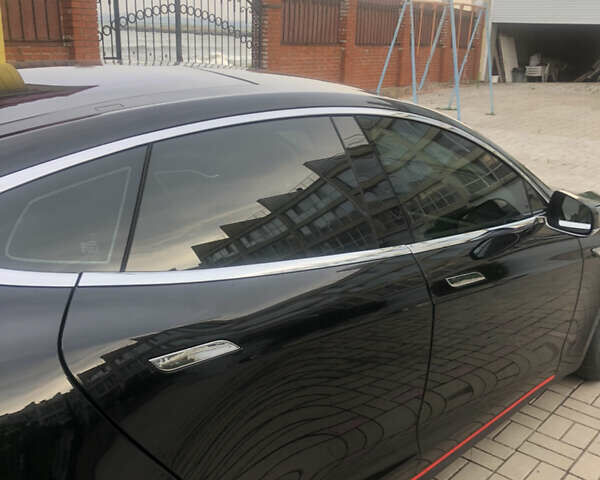 Тесла Модель С, объемом двигателя 0 л и пробегом 92 тыс. км за 26900 $, фото 6 на Automoto.ua