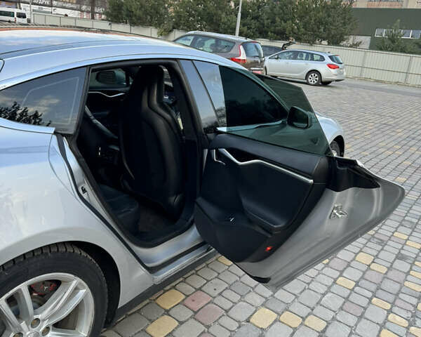 Тесла Модель С, объемом двигателя 0 л и пробегом 118 тыс. км за 22000 $, фото 21 на Automoto.ua