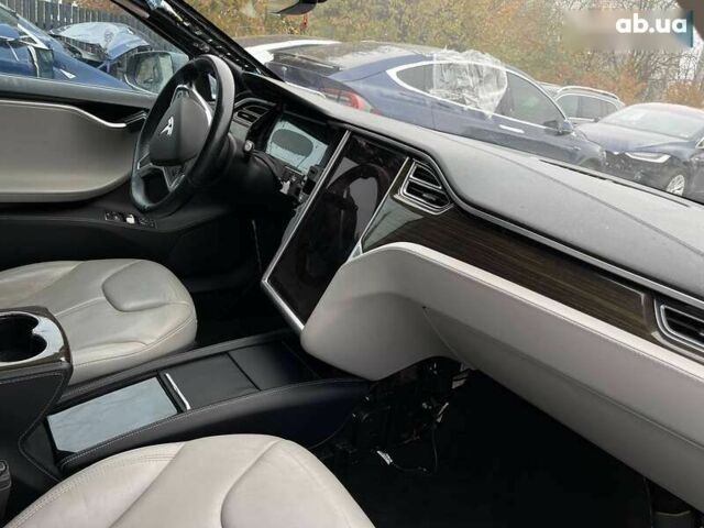 Тесла Модель С, объемом двигателя 0 л и пробегом 79 тыс. км за 6800 $, фото 6 на Automoto.ua
