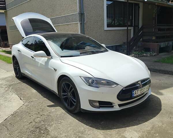 Тесла Модель С, объемом двигателя 0 л и пробегом 280 тыс. км за 22000 $, фото 5 на Automoto.ua