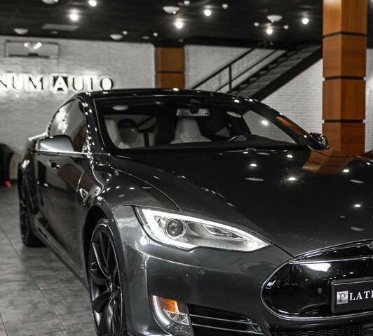 Тесла Модель С, объемом двигателя 0 л и пробегом 122 тыс. км за 18999 $, фото 7 на Automoto.ua