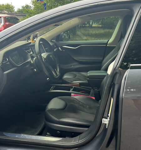 Тесла Модель С, объемом двигателя 0 л и пробегом 93 тыс. км за 14900 $, фото 15 на Automoto.ua