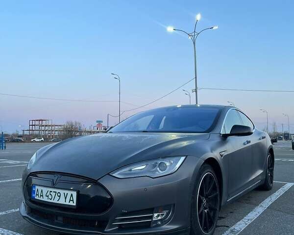 Тесла Модель С, объемом двигателя 0 л и пробегом 150 тыс. км за 18500 $, фото 13 на Automoto.ua