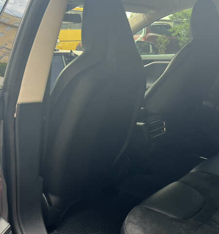 Тесла Модель С, объемом двигателя 0 л и пробегом 93 тыс. км за 14900 $, фото 12 на Automoto.ua