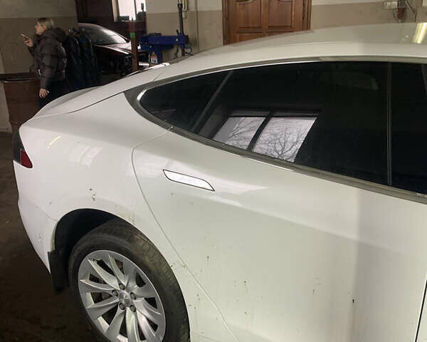 Тесла Модель С, об'ємом двигуна 0 л та пробігом 140 тис. км за 4700 $, фото 9 на Automoto.ua