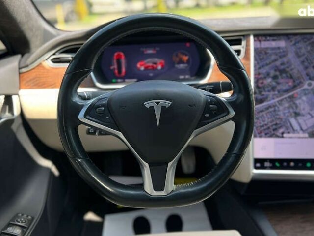 Тесла Модель С, объемом двигателя 0 л и пробегом 68 тыс. км за 25700 $, фото 16 на Automoto.ua