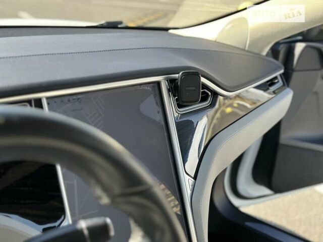 Тесла Модель С, об'ємом двигуна 0 л та пробігом 113 тис. км за 20300 $, фото 65 на Automoto.ua