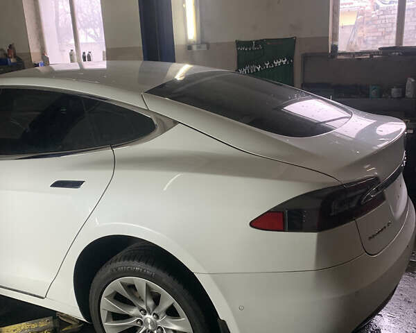 Тесла Модель С, об'ємом двигуна 0 л та пробігом 140 тис. км за 4700 $, фото 6 на Automoto.ua