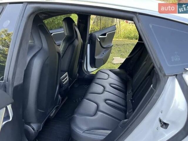 Тесла Модель С, объемом двигателя 0 л и пробегом 70 тыс. км за 27500 $, фото 9 на Automoto.ua