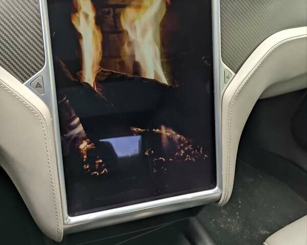 Тесла Модель С, объемом двигателя 0 л и пробегом 111 тыс. км за 18500 $, фото 7 на Automoto.ua