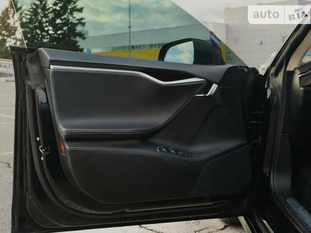 Тесла Модель С, объемом двигателя 0 л и пробегом 162 тыс. км за 24500 $, фото 21 на Automoto.ua