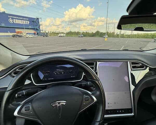 Тесла Модель С, объемом двигателя 0 л и пробегом 183 тыс. км за 16000 $, фото 9 на Automoto.ua