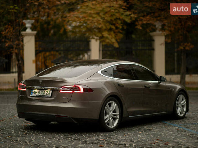 Тесла Модель С, объемом двигателя 0 л и пробегом 103 тыс. км за 23800 $, фото 16 на Automoto.ua