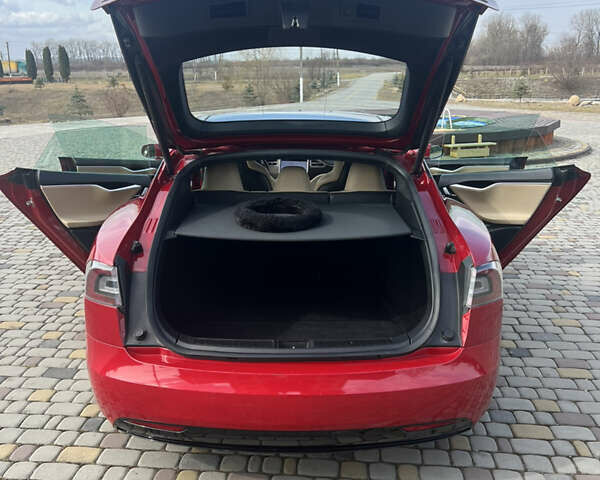 Тесла Модель С, объемом двигателя 0 л и пробегом 143 тыс. км за 14200 $, фото 8 на Automoto.ua