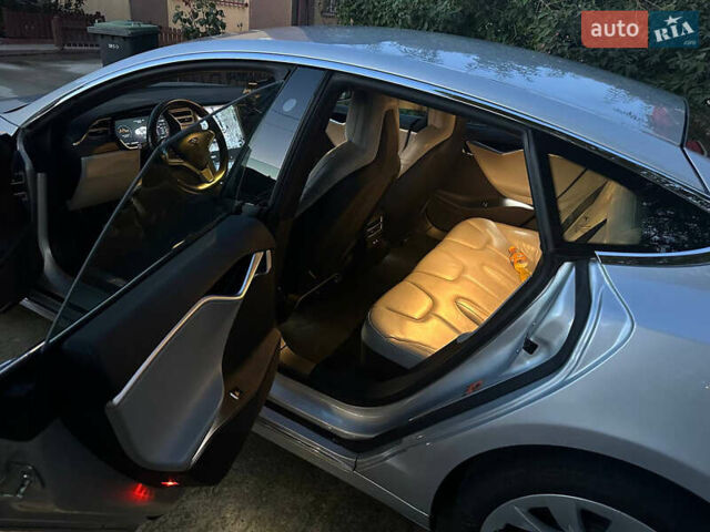Тесла Модель С, объемом двигателя 0 л и пробегом 83 тыс. км за 21000 $, фото 20 на Automoto.ua