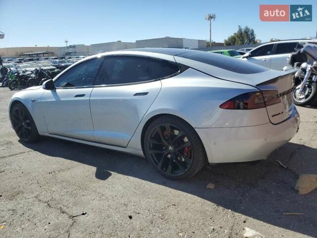 Тесла Модель С, объемом двигателя 0 л и пробегом 78 тыс. км за 5500 $, фото 1 на Automoto.ua