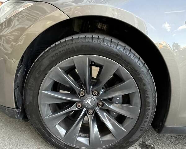 Тесла Модель С, объемом двигателя 0 л и пробегом 250 тыс. км за 17500 $, фото 9 на Automoto.ua