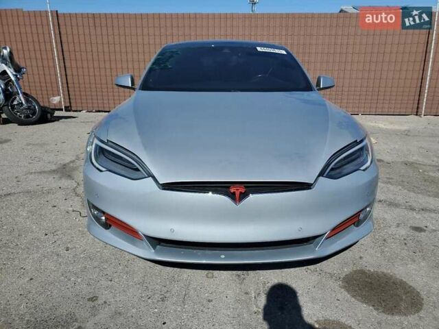 Тесла Модель С, объемом двигателя 0 л и пробегом 78 тыс. км за 5500 $, фото 4 на Automoto.ua