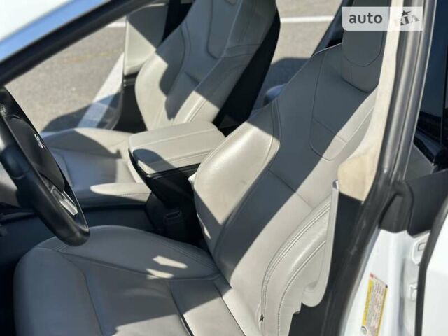 Тесла Модель С, об'ємом двигуна 0 л та пробігом 113 тис. км за 20300 $, фото 71 на Automoto.ua