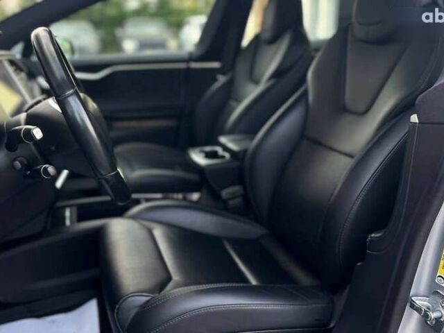 Тесла Модель С, объемом двигателя 0 л и пробегом 96 тыс. км за 23500 $, фото 7 на Automoto.ua