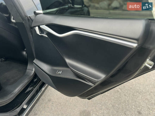 Тесла Модель С, объемом двигателя 0 л и пробегом 52 тыс. км за 38300 $, фото 37 на Automoto.ua