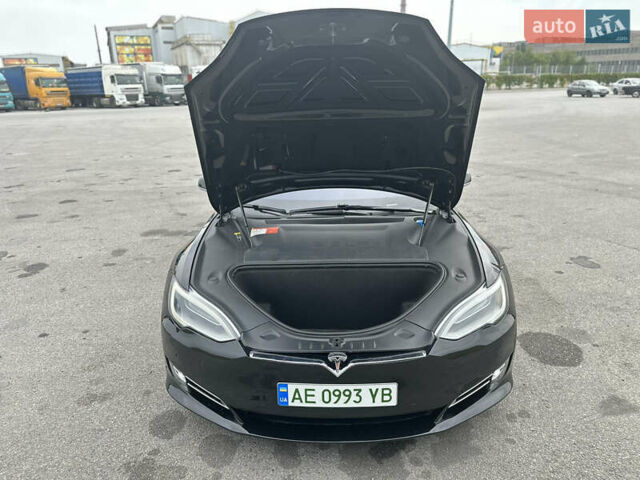 Тесла Модель С, объемом двигателя 0 л и пробегом 52 тыс. км за 38300 $, фото 23 на Automoto.ua