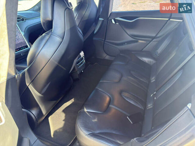 Тесла Модель С, объемом двигателя 0 л и пробегом 151 тыс. км за 16100 $, фото 10 на Automoto.ua