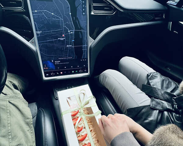Тесла Модель С, объемом двигателя 0 л и пробегом 97 тыс. км за 19000 $, фото 10 на Automoto.ua