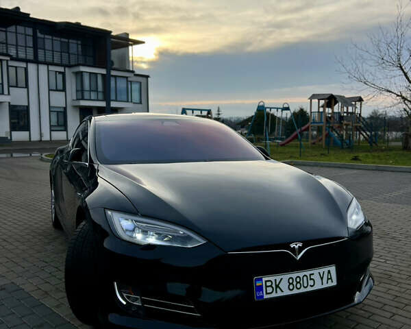 Тесла Модель С, объемом двигателя 0 л и пробегом 150 тыс. км за 18000 $, фото 7 на Automoto.ua